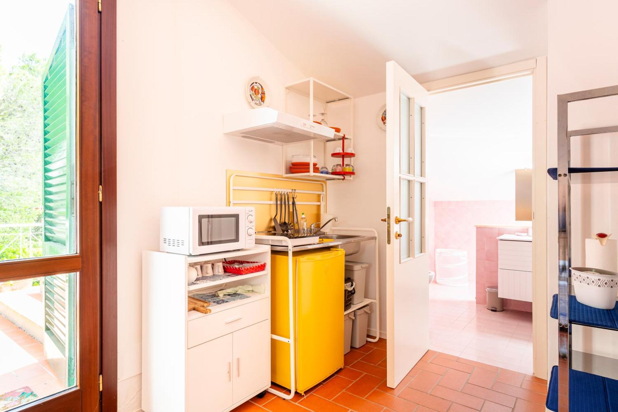 Tra Mare E Bosco Nella Splendida Quercianella Villa Room photo